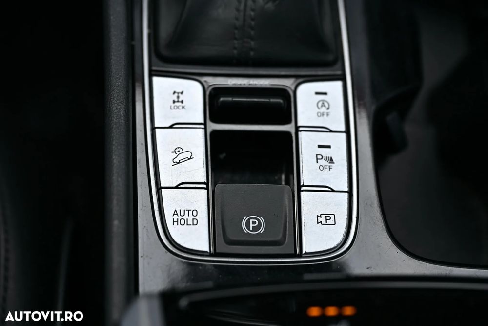 Hyundai Tucson 1.6 T-GDi HEV 4WD Select - 28