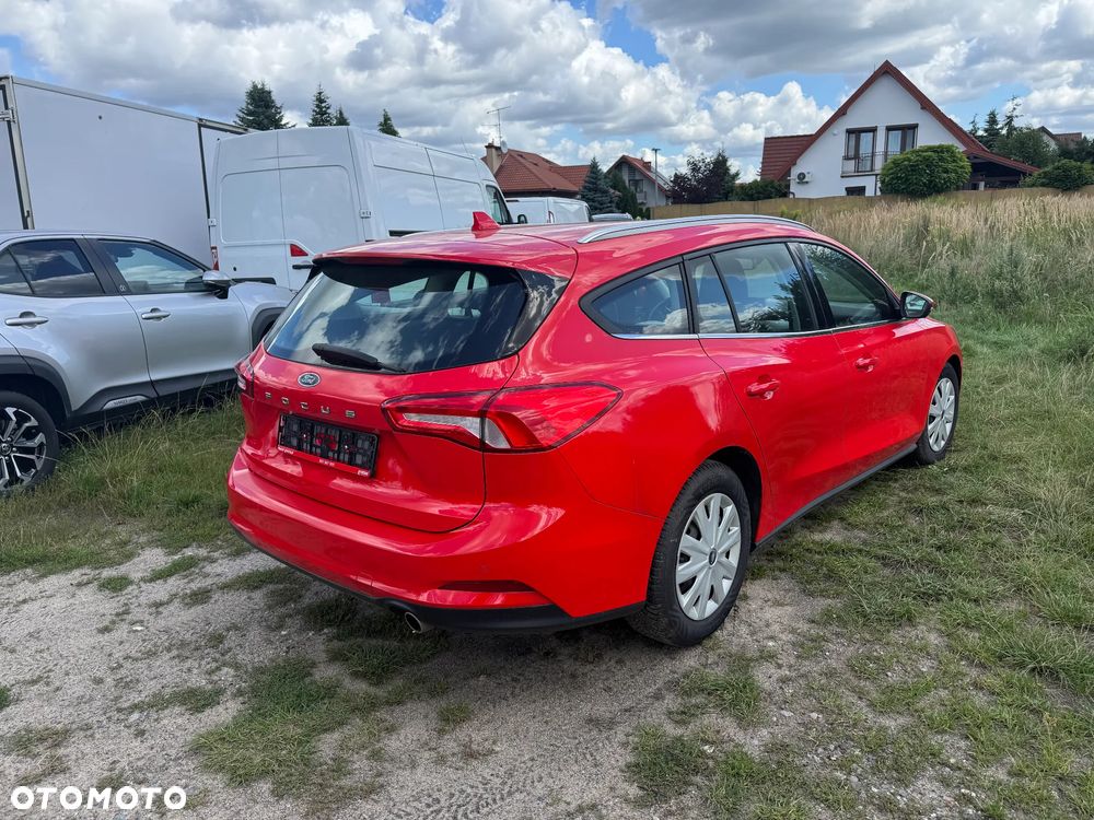 Ford Focus 1.5 EcoBlue Start-Stopp-System COOL&CONNECT - 5