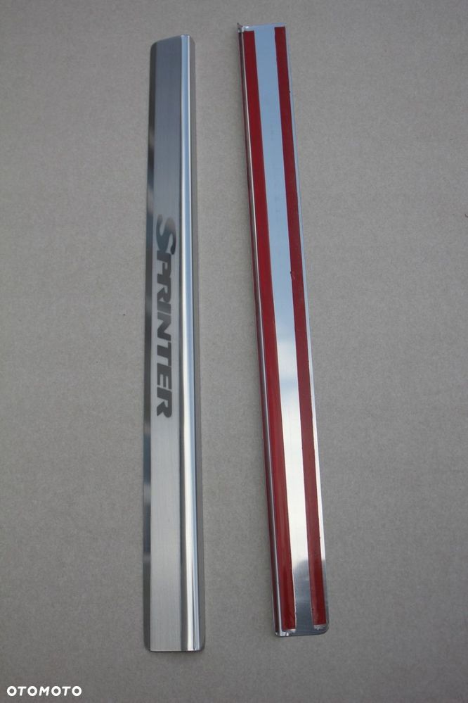 NAKŁADKI NA PROGI LISTWA MERCEDES SPRINTER 2006 - 3