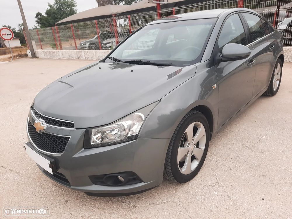 Chevrolet Cruze 2.0 VCDi LT - 4