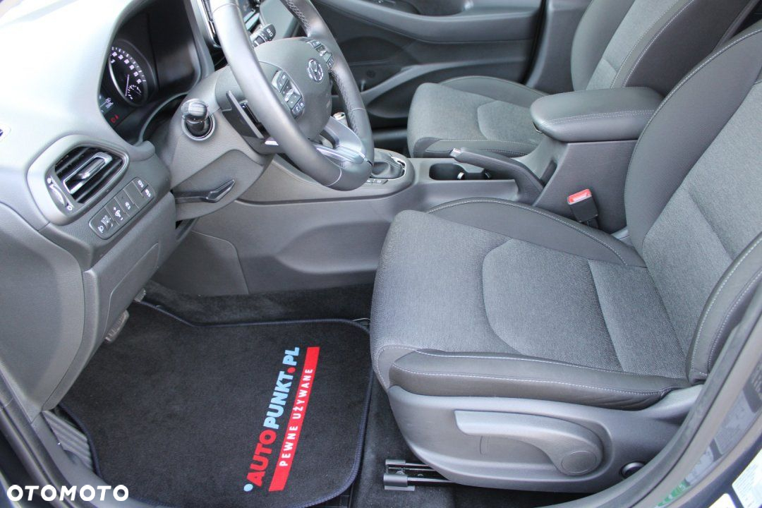 Hyundai i30 - 18
