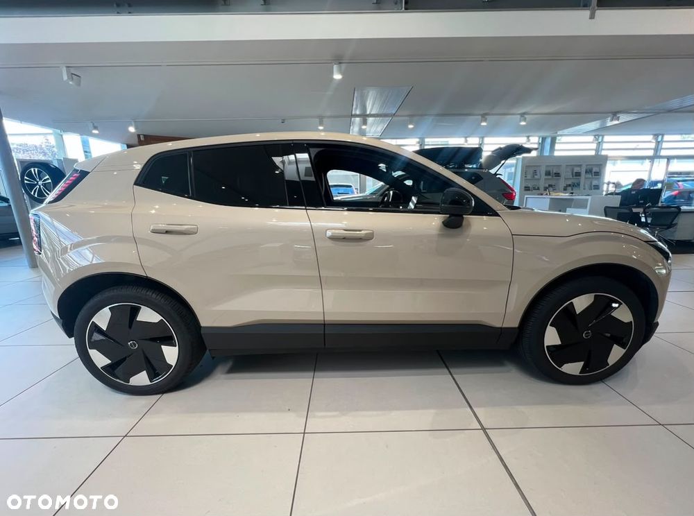 Volvo EX30 69kWh Twin Motor Plus - 7