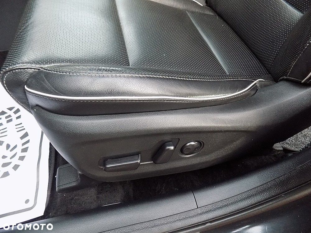 Kia Sportage 1.6 GDI 2WD DREAM-TEAM EDITION - 12