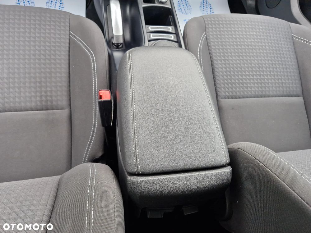 Ford C-MAX 1.5 TDCi Start-Stop-System Titanium - 33