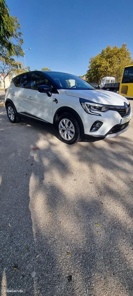 Renault Captur 1.6 E-Tech Intens - 2