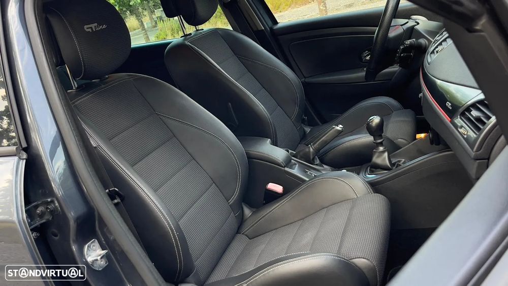 Renault Mégane Sport Tourer 1.5 dCi GT Line - 30