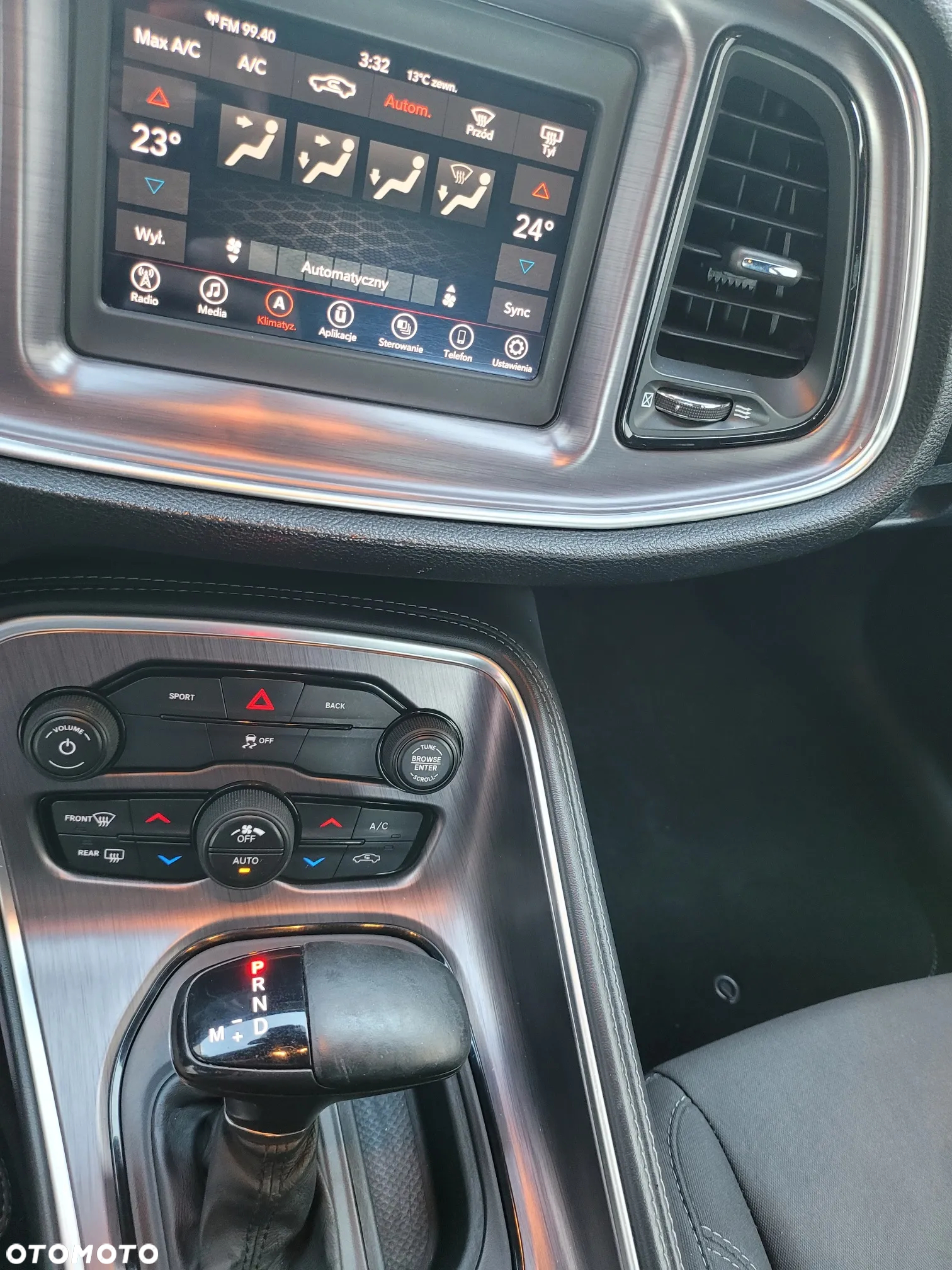 Dodge Challenger Automatik SXT Plus - 34