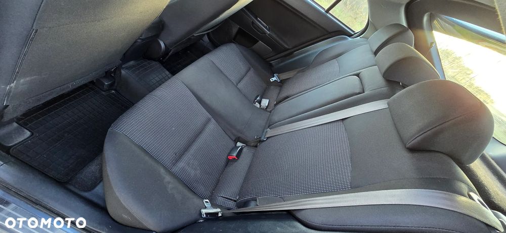 Mitsubishi Lancer 1.8 Inform LPG - 28