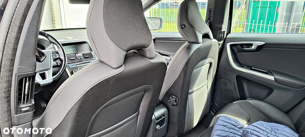 Volvo XC 60 D4 Kinetic - 7