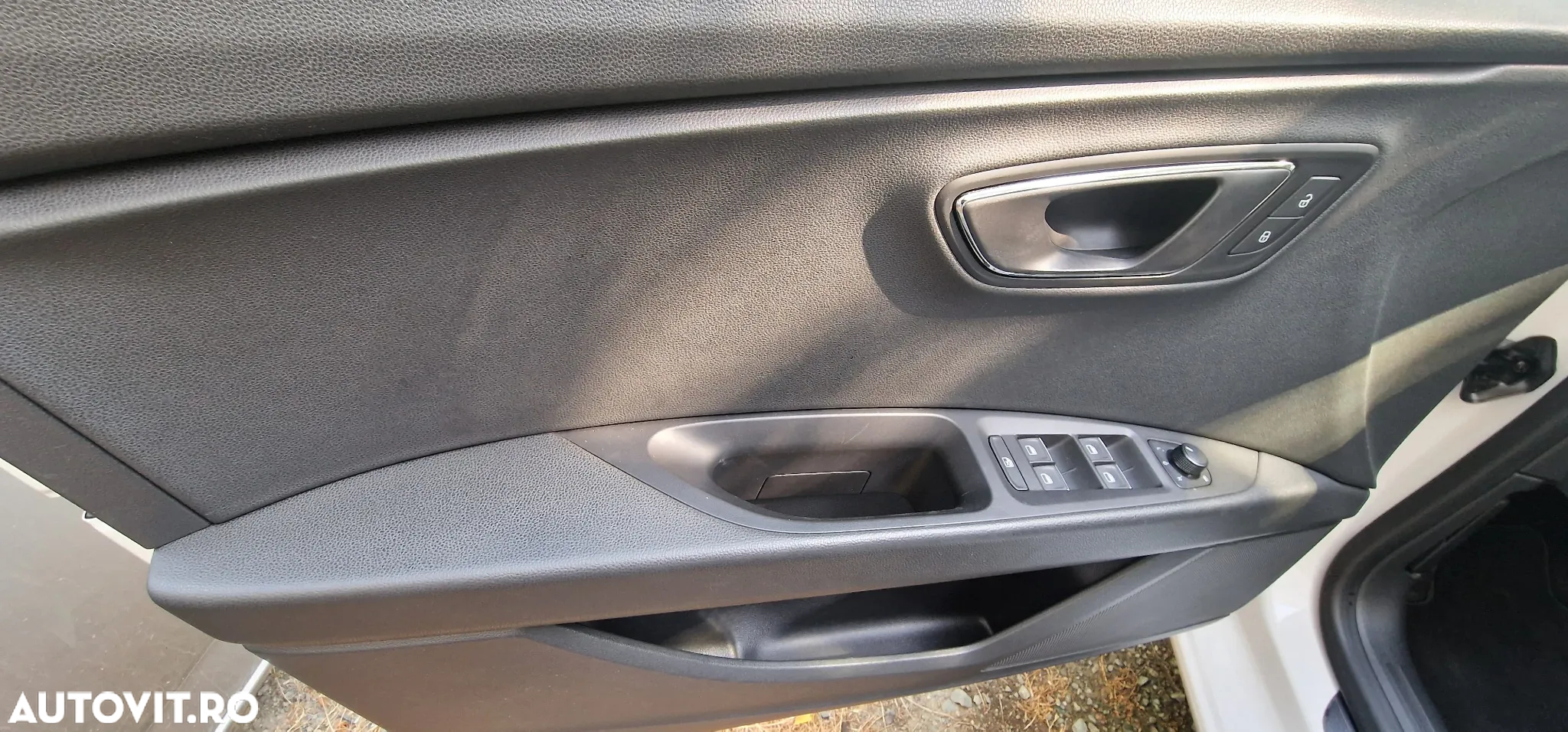 Seat Leon 2.0 TDI DPF DSG FR - 34