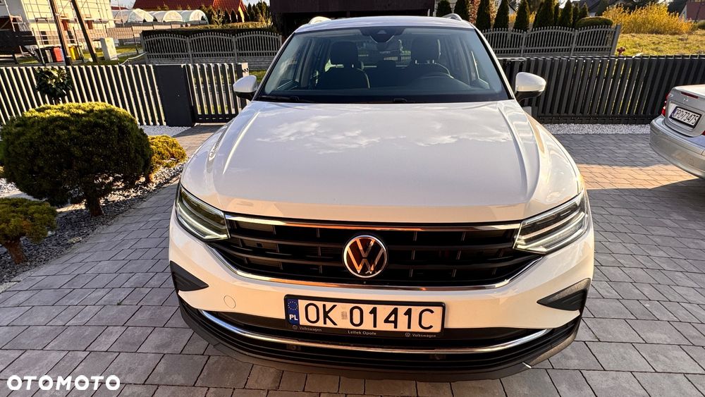 Volkswagen Tiguan 2.0 TDI SCR 4Mot Life DSG - 3