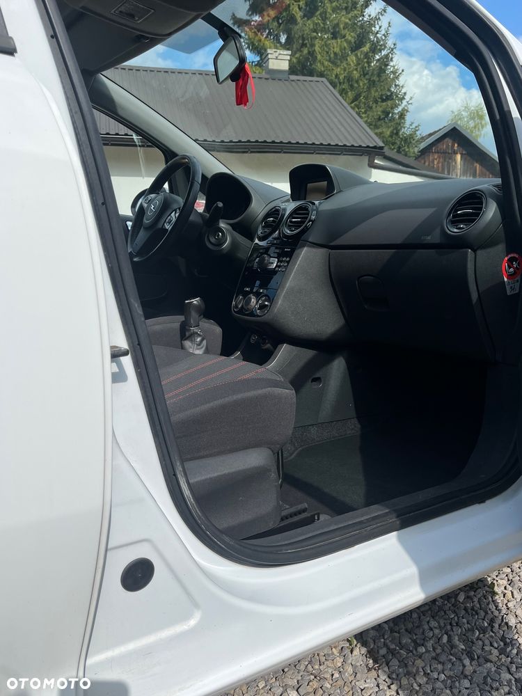 Opel Corsa 1.4 16V Enjoy - 20