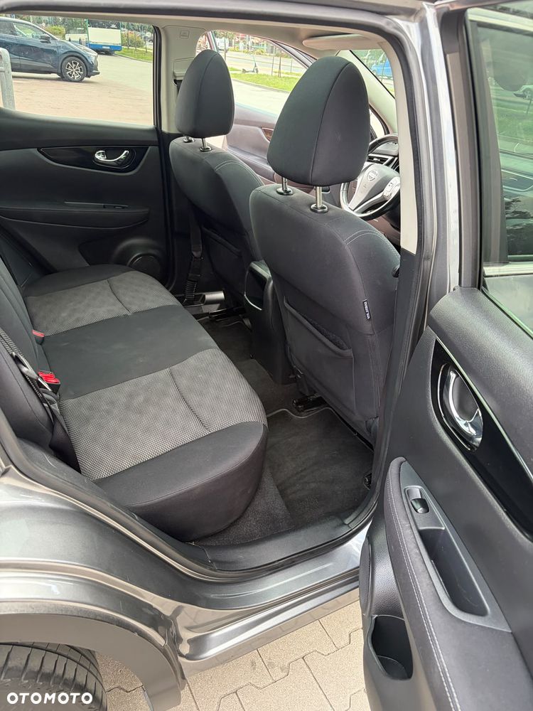 Nissan Qashqai - 12