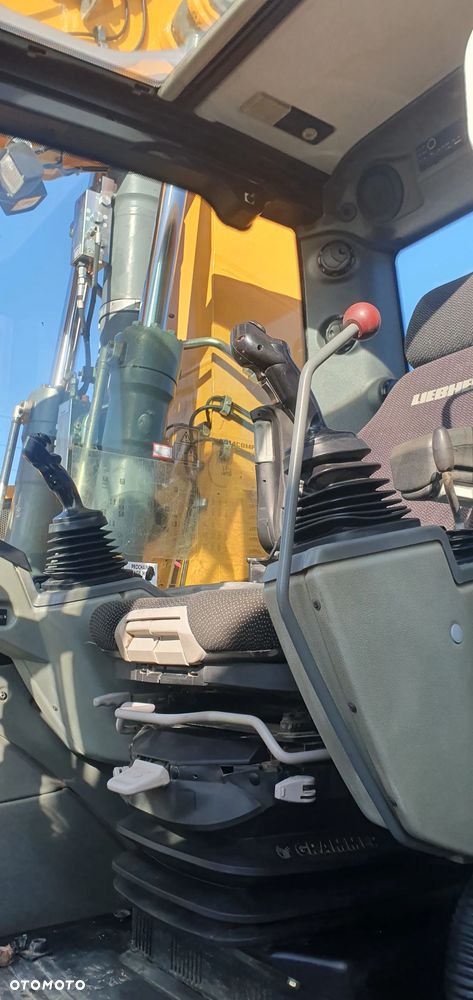 Liebherr A914 Compact - 5