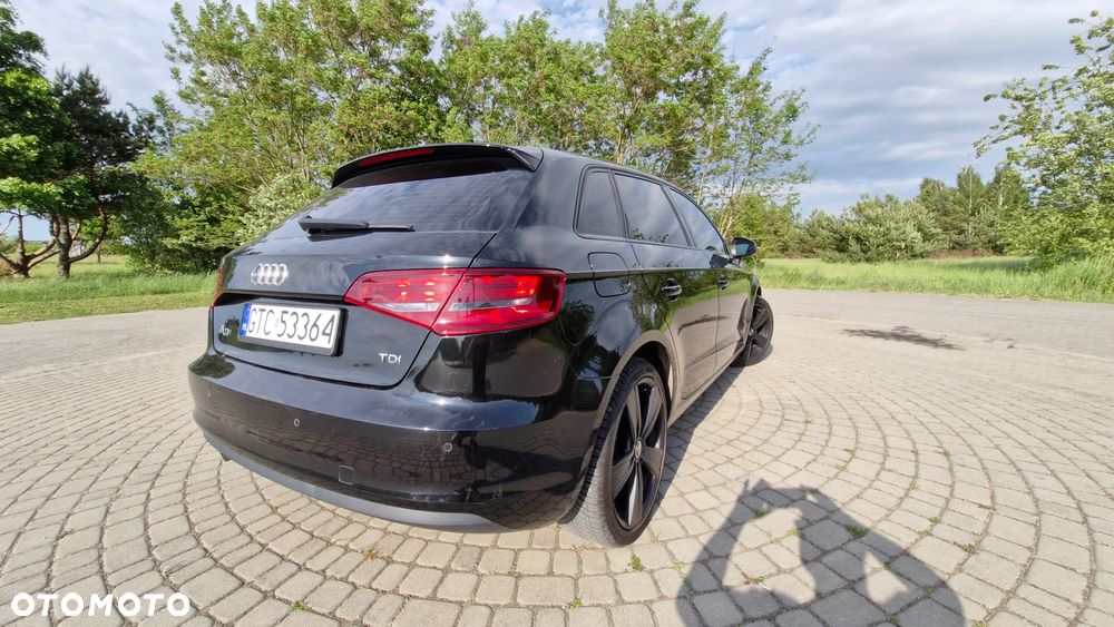 Audi A3 Sportback 2.0 TDI (clean diesel) Ambiente - 4