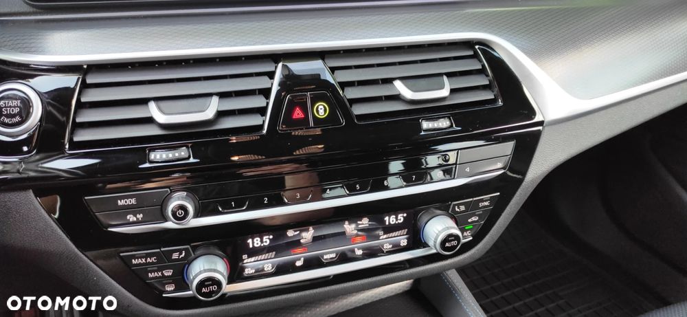 BMW Seria 5 530i mHEV M Sport sport - 17