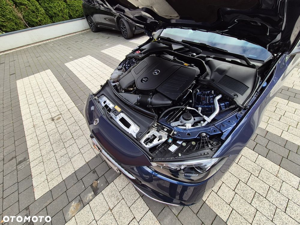 Mercedes-Benz Klasa C - 32