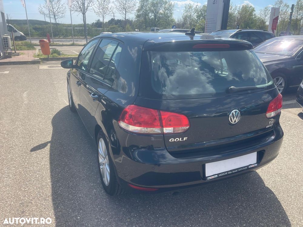 Volkswagen Golf 1.6 TDI DPF Trendline - 4