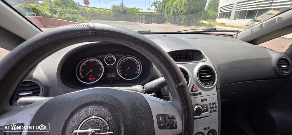 Opel Corsa 1.3 CDTI Enjoy EcoFLEX - 38