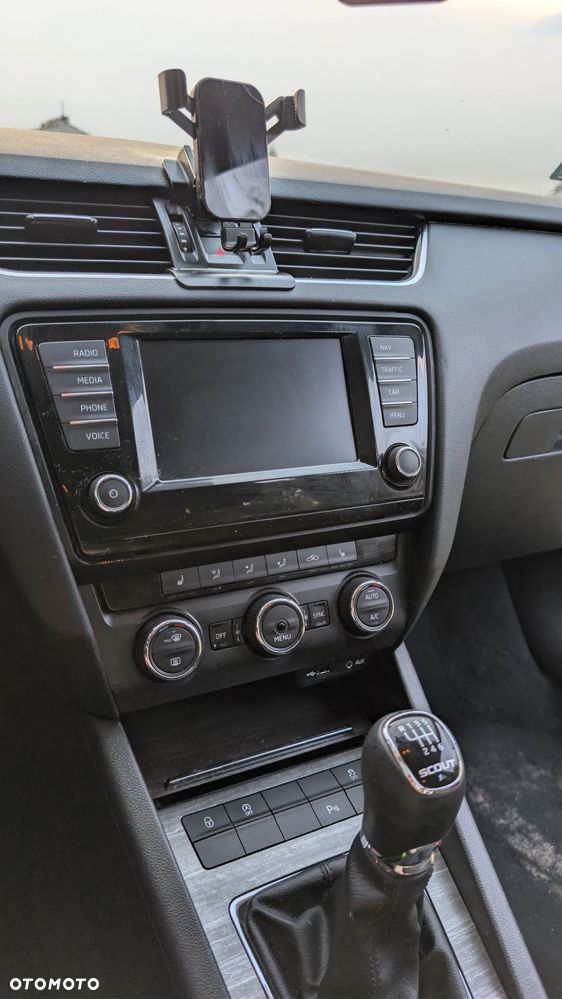 Skoda Octavia Scout 2.0 TDI 4x4 - 11