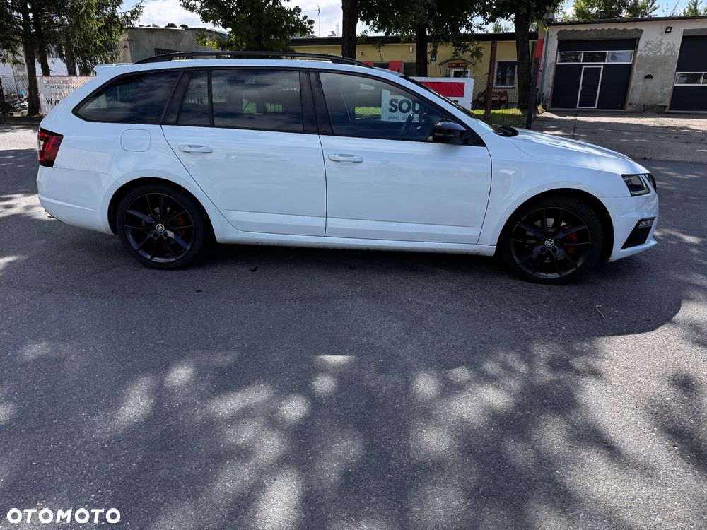 Skoda Octavia 2.0 TDI DSG RS - 6