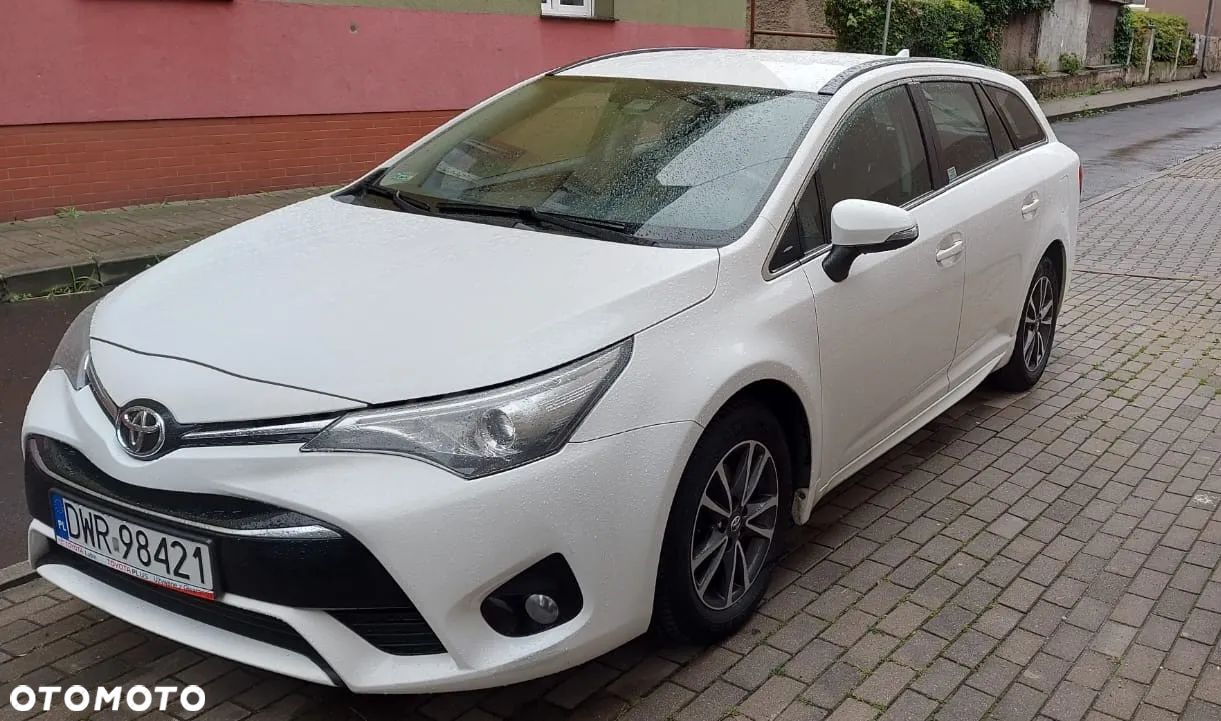 Toyota Avensis 1.6 D-4D Active - 1