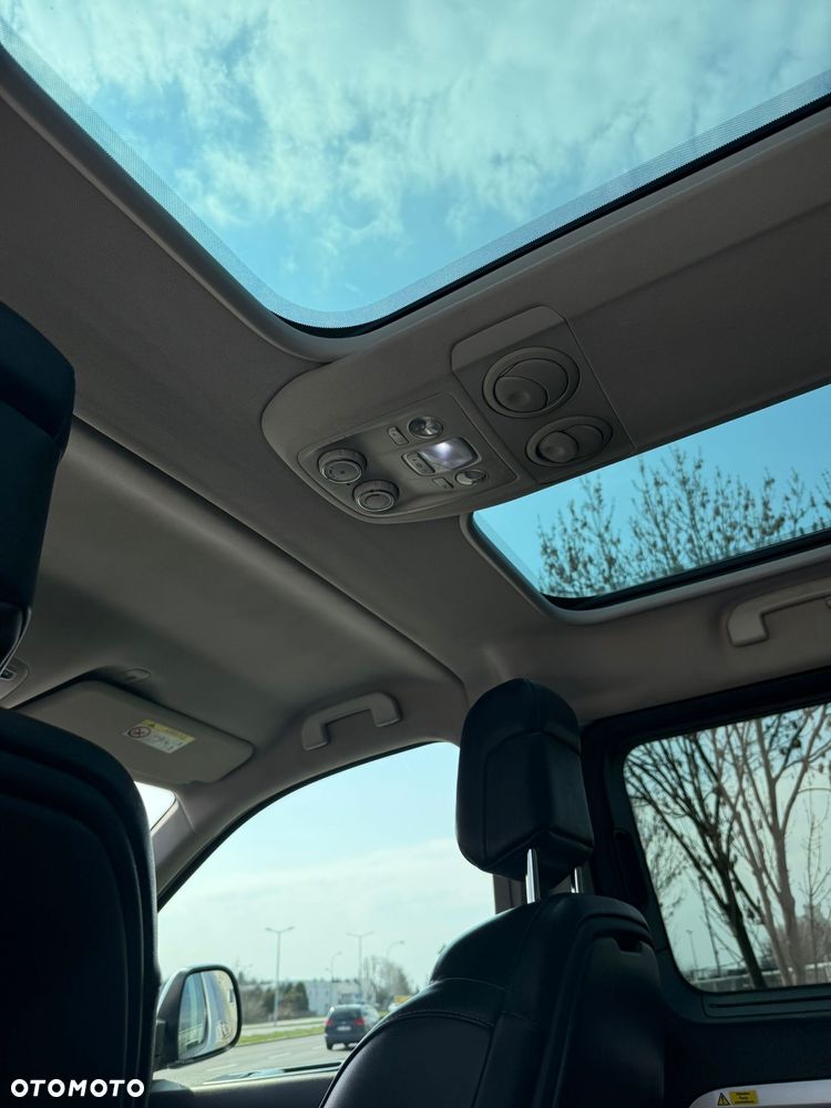 Peugeot Traveller 2.0 BlueHDi Standard Business Vip - 12