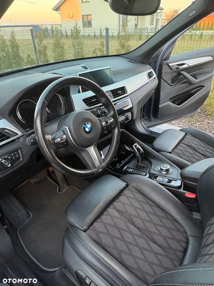 BMW X1 sDrive18i - 13
