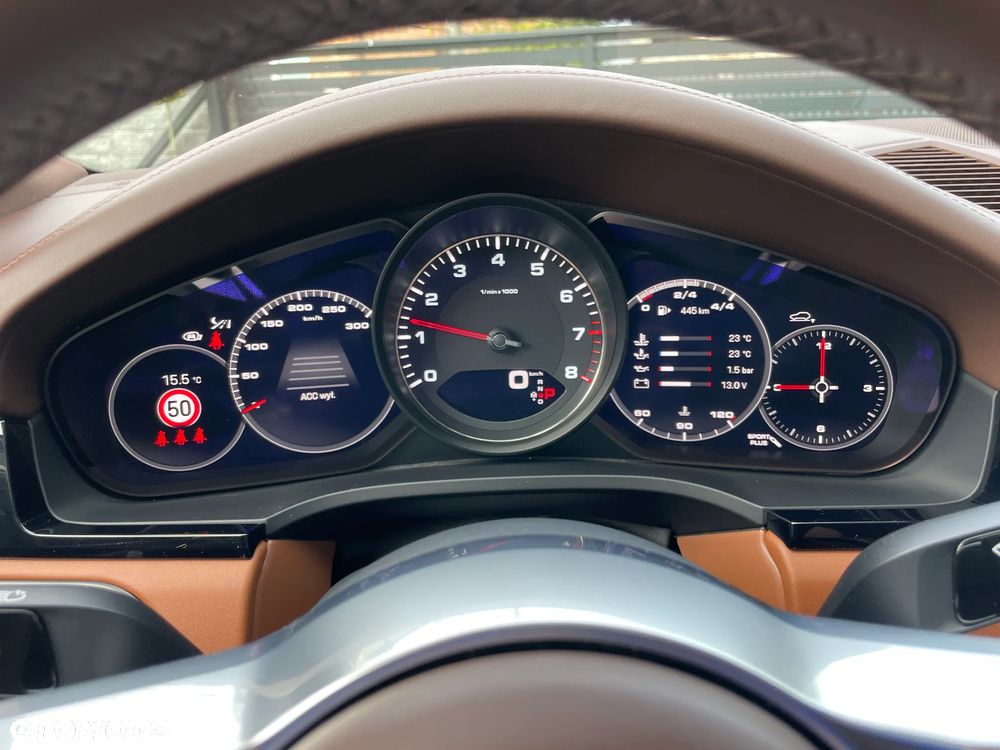 Porsche Cayenne S - 18