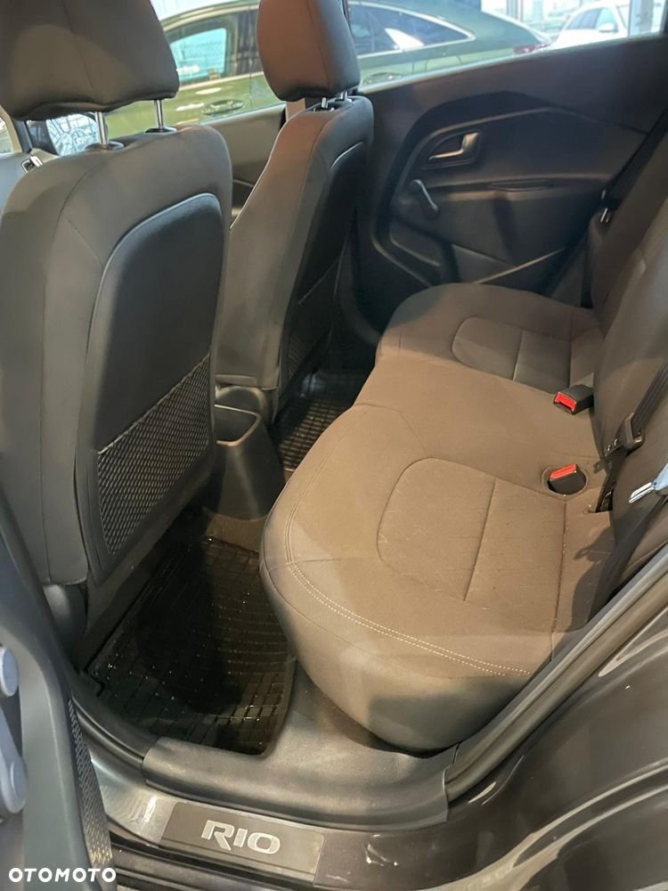 Kia Rio 1.2 M - 6