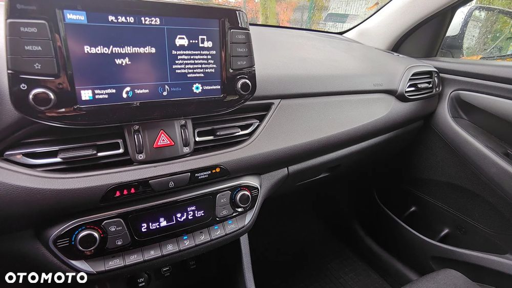 Hyundai i30 1.5 DPI Comfort - 9