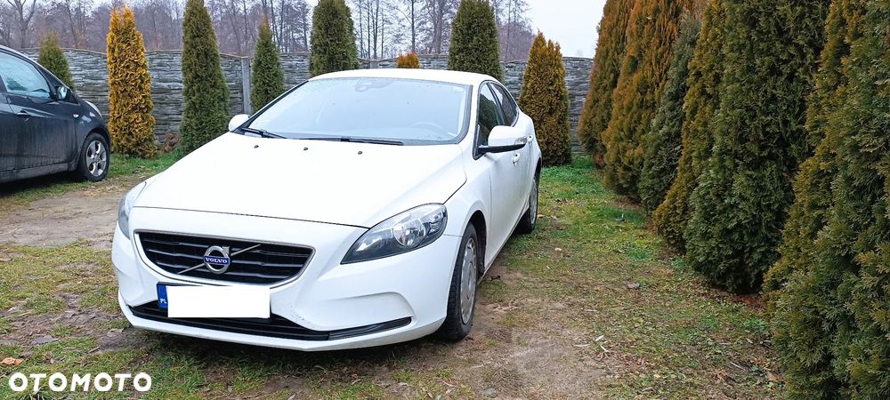 Volvo V40 D4 Drive-E Momentum - 4