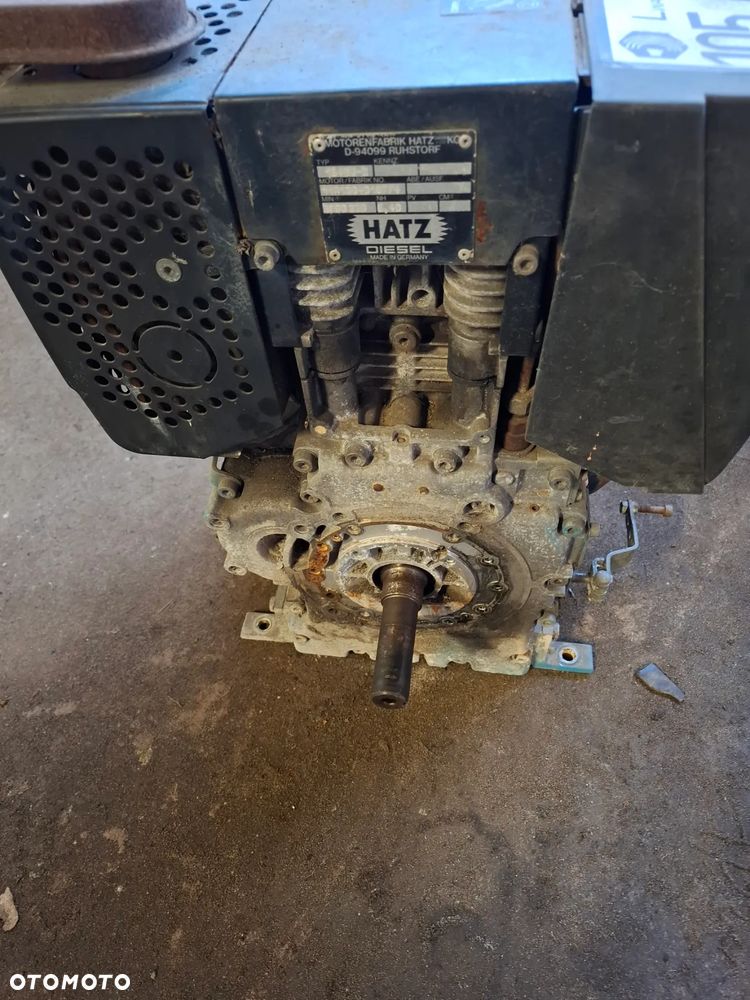 Silnik hatz 1b40 - 2