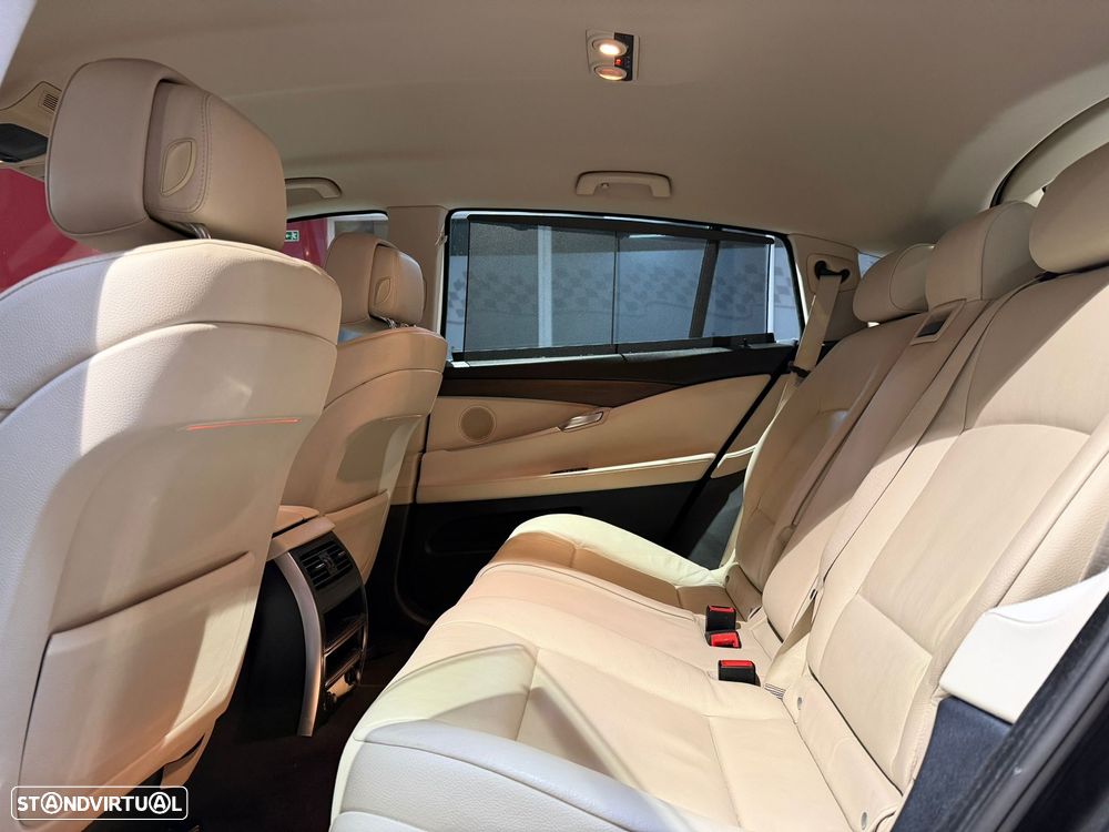 BMW 520 Gran Turismo d Line Luxury - 10