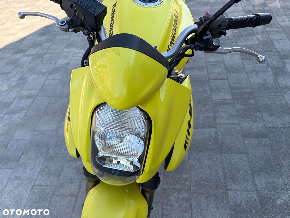 Kawasaki ER - 16