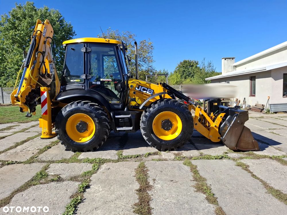 JCB 4CX - 3
