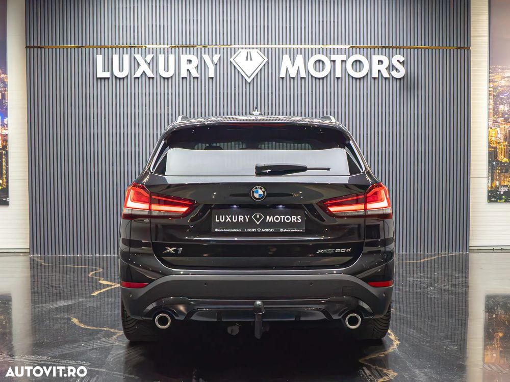 BMW X1 xDrive20d Aut. Sport Line - 12