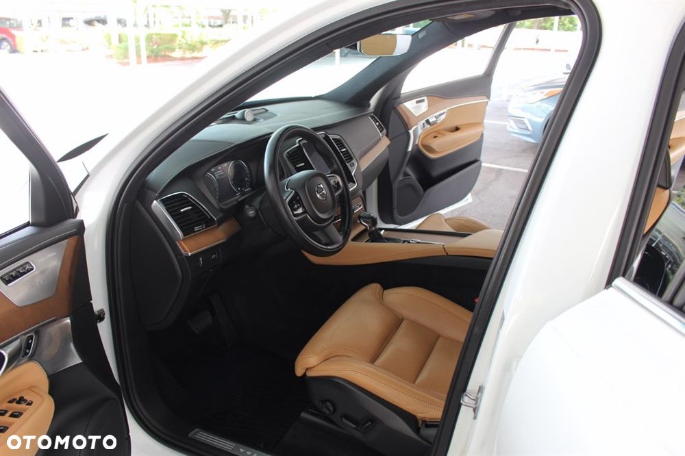 Volvo XC 90 T6 AWD Inscription 7os - 23