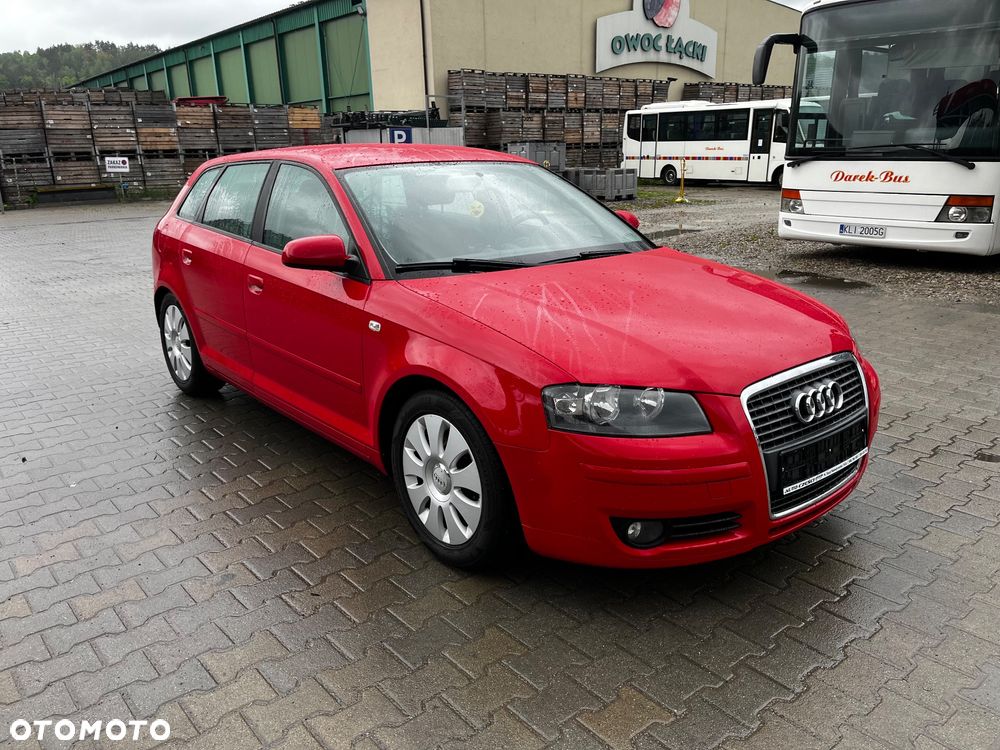 Audi A3 Sportback - 2