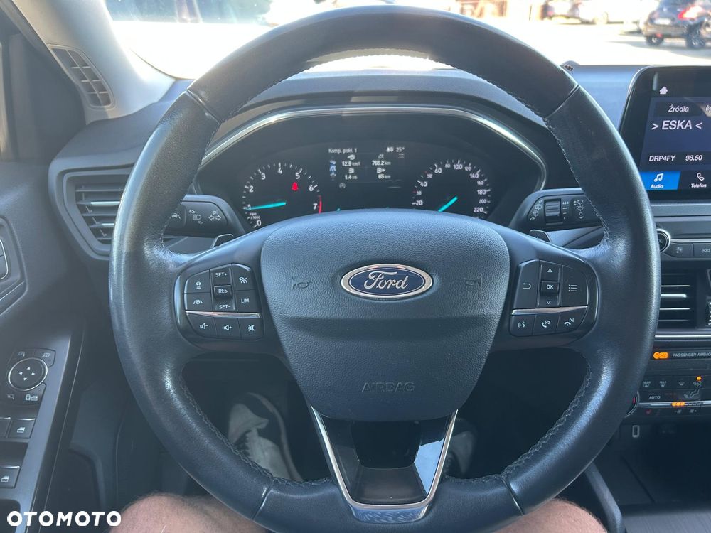 Ford Focus 1.5 EcoBoost Active - 27