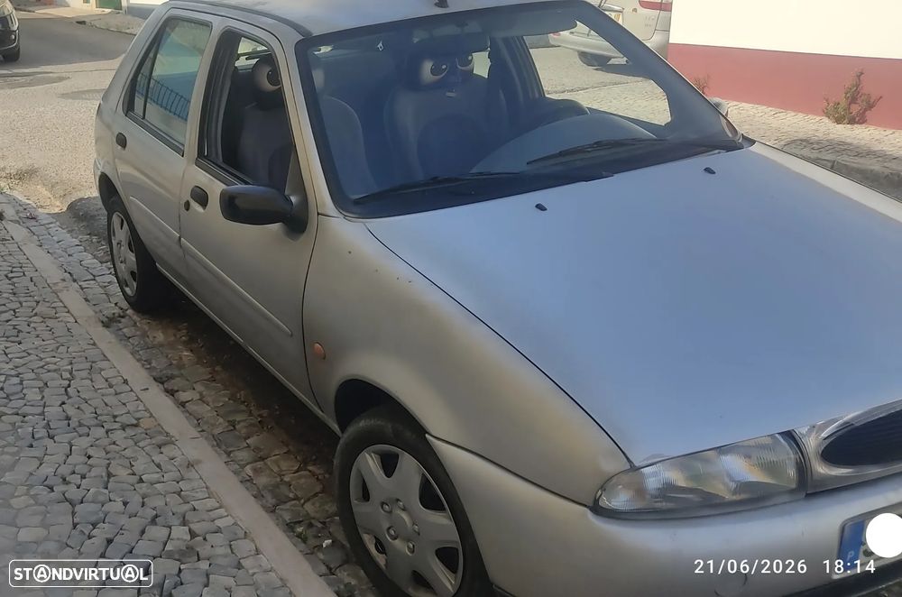 Ford Fiesta 1.25 Ghia - 7