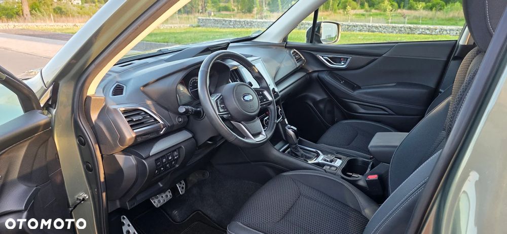 Subaru Forester 2.0i-L Platinum (EyeSight) Lineartronic - 17