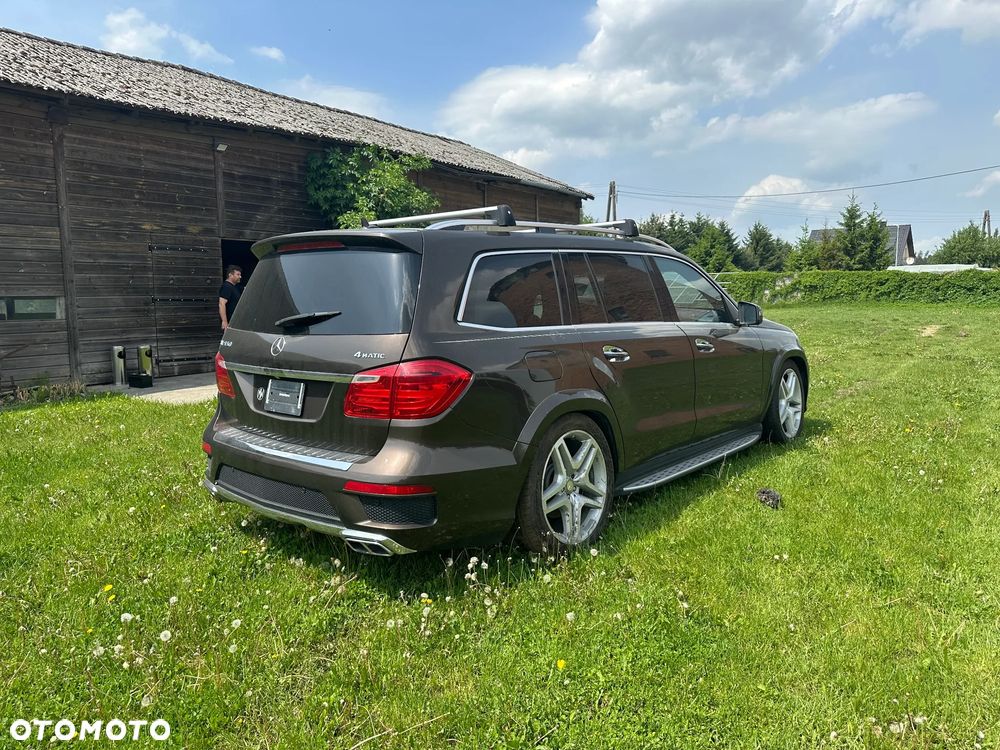 Mercedes-Benz GL 500 4-Matic - 18