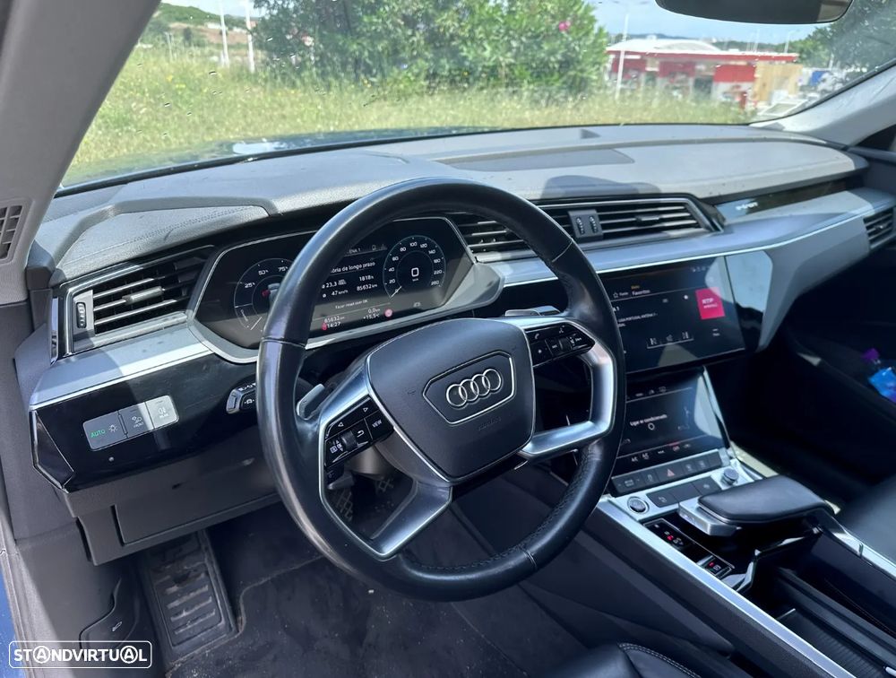 Audi Q8 e-Tron Sportback 55 quattro Advanced - 4