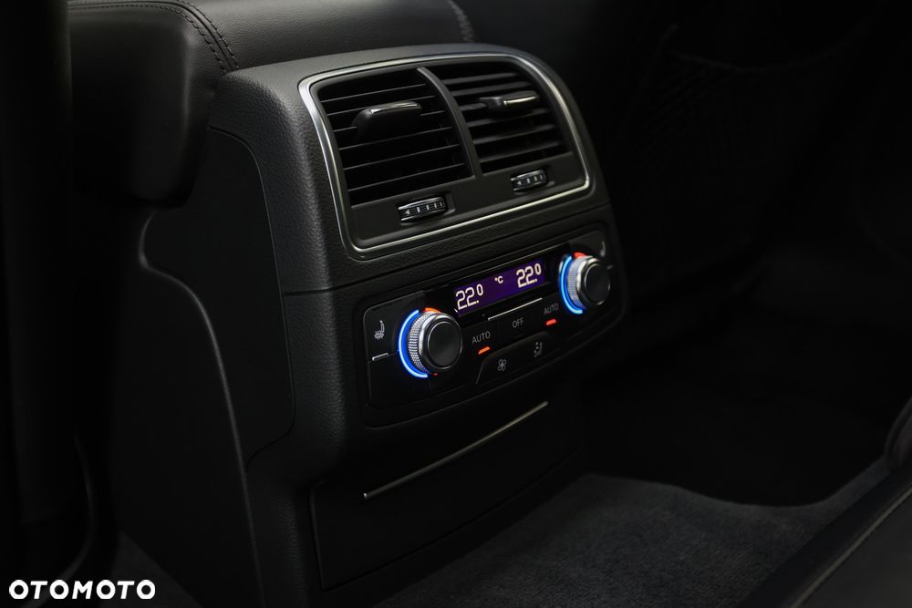 Audi A6 Avant 2.0 TDI Ultra DPF S tronic - 21