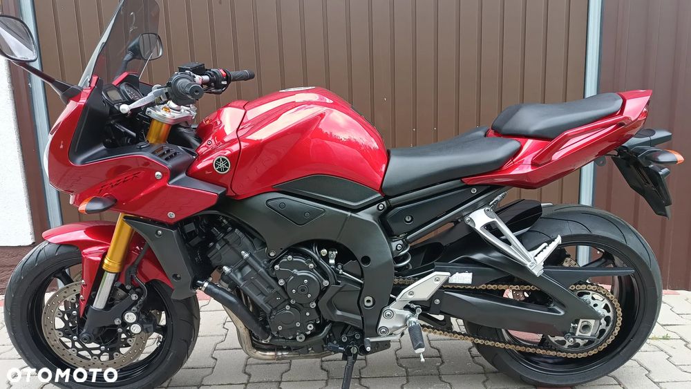 Yamaha FZ - 19