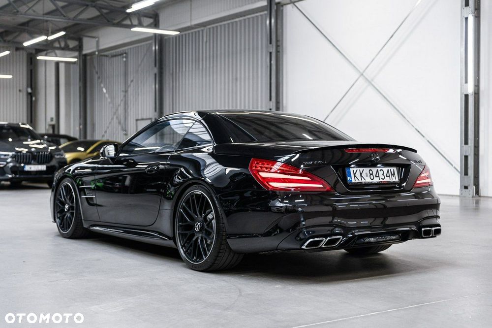 Mercedes-Benz SL 63 AMG - 8