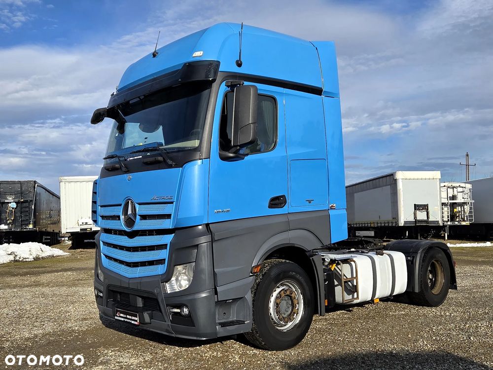 Mercedes-Benz ACTROS 1845 / GigaSpace / STANDARD / ACC /