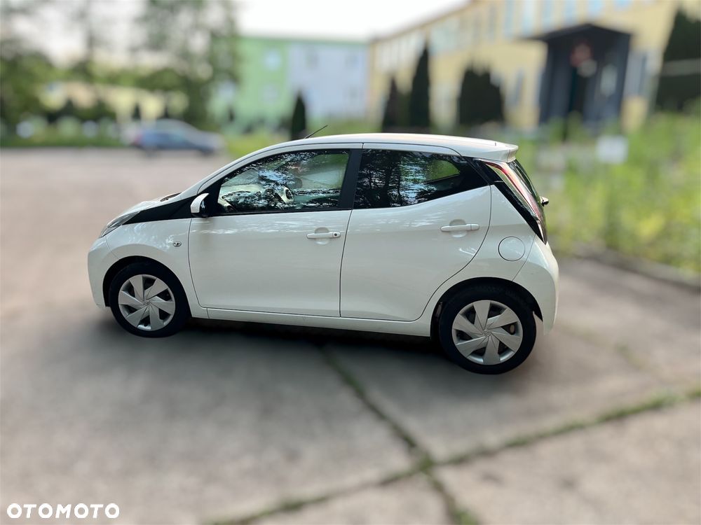 Toyota Aygo 1.0 VVT-i Sprint EU6 - 2
