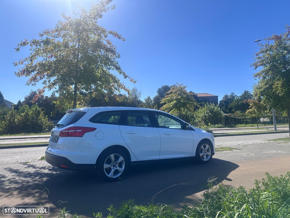 Ford Focus SW 1.0 EcoBoost S&S Business Edition - 5
